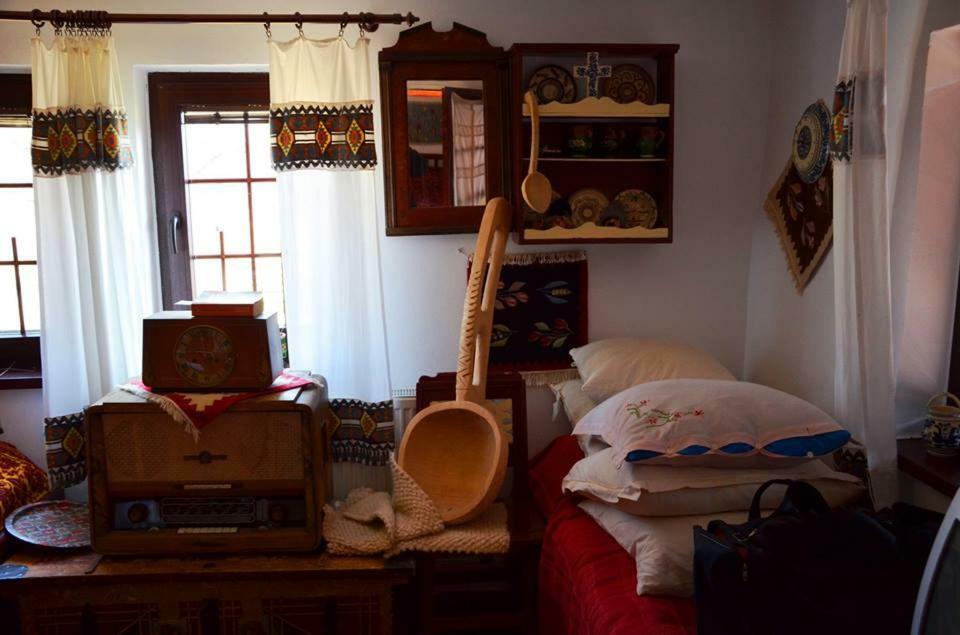 Cottage Poe Poienari Bagian luar foto